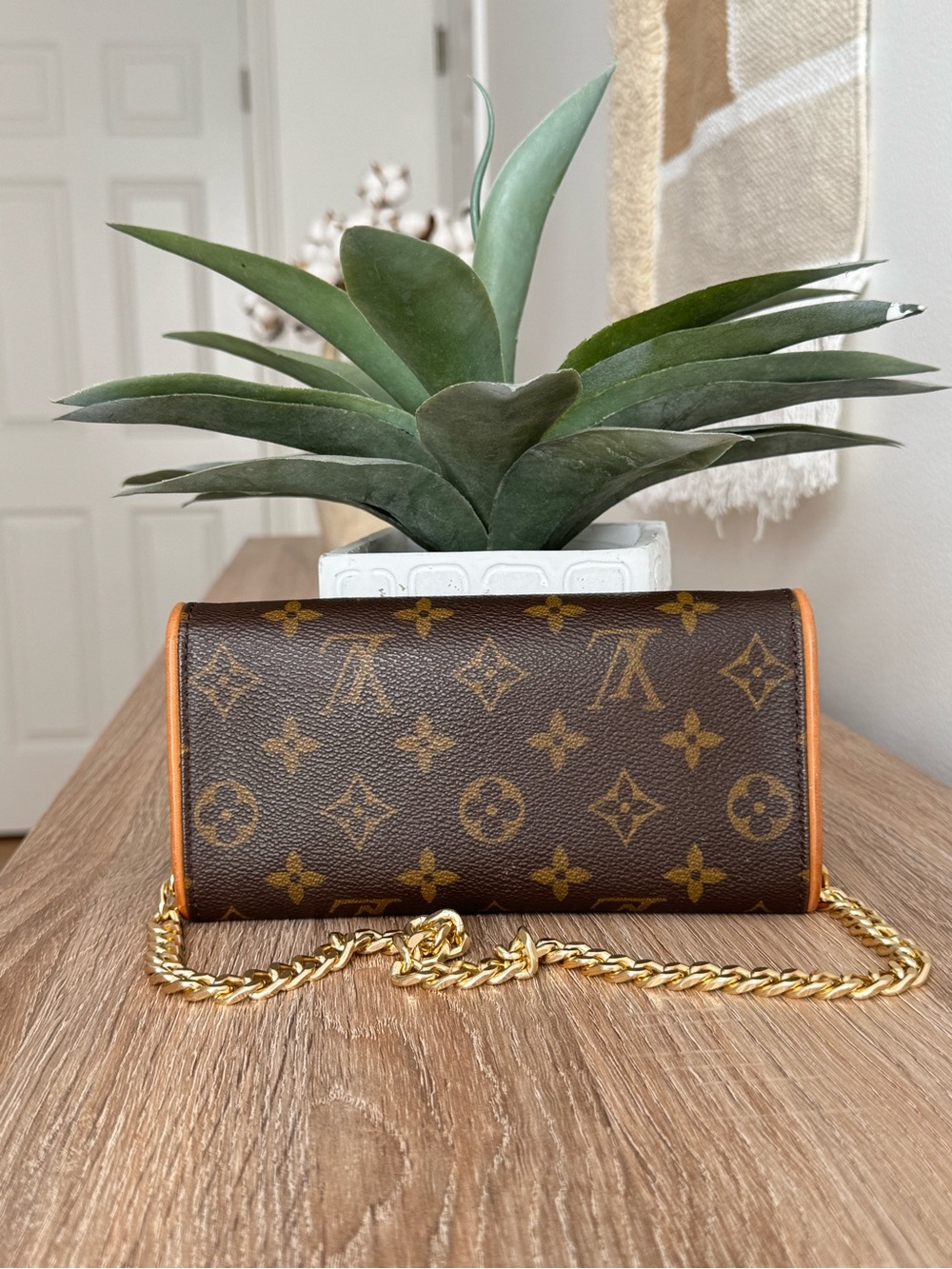 ✅AUTH✅LOUIS VUITTON TWIN PM SHOULDER BAG - Picture 3 of 17